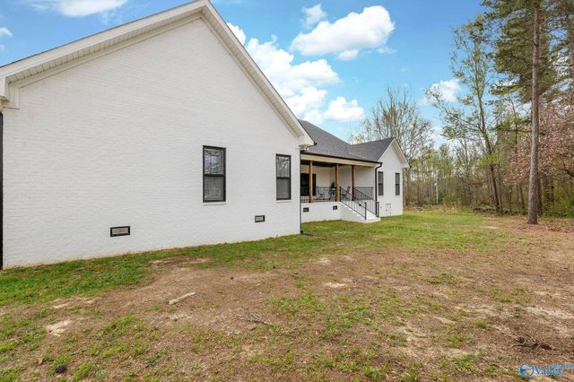 116 Bowery Lane, Albertville, AL 35950