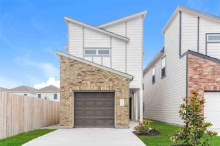 15258 Estrella West, Houston, TX 77073