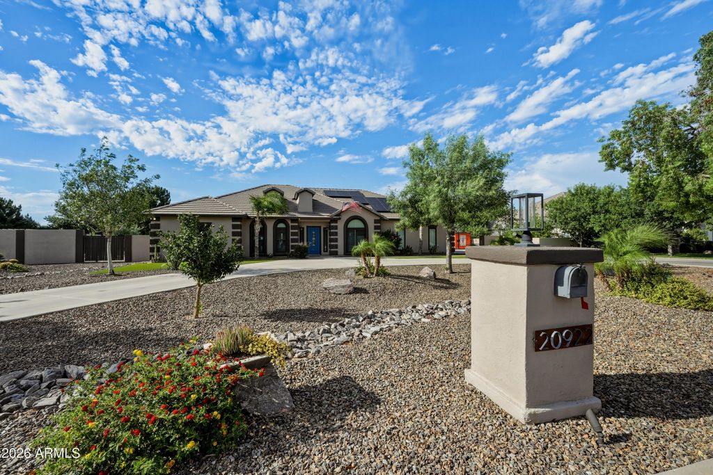 20922 E EXCELSIOR Avenue, Queen Creek, AZ 85142