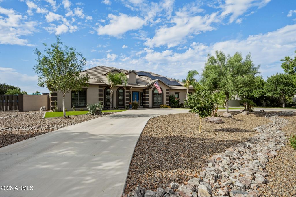 20922 E EXCELSIOR Avenue, Queen Creek, AZ 85142 — photo 3