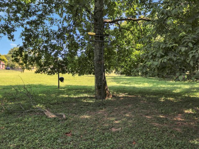1405 Drakes Creek Rd, Hendersonville, TN 37075
