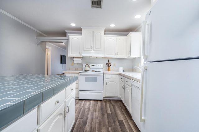 21107 Sweet Blossom Lane, Tomball, TX 77375
