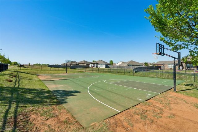 11425 NW 131st Street, Piedmont, OK 73078