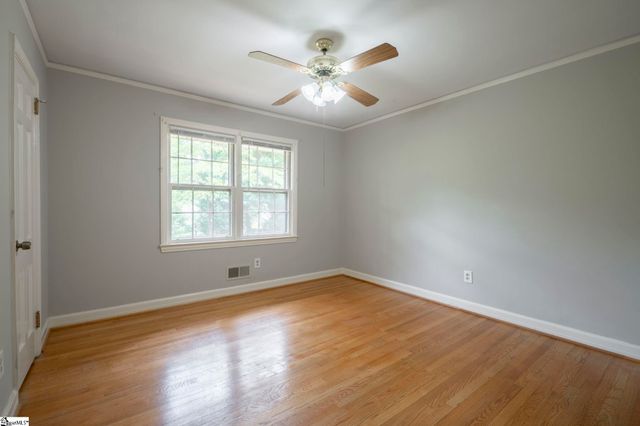 517 Dellwood Drive, Greenville, SC 29609