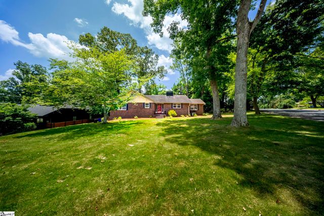 517 Dellwood Drive, Greenville, SC 29609