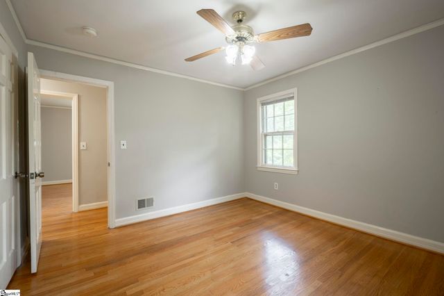 517 Dellwood Drive, Greenville, SC 29609