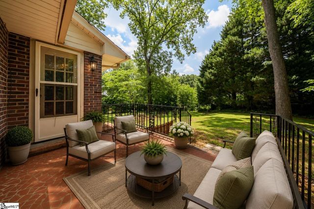 517 Dellwood Drive, Greenville, SC 29609