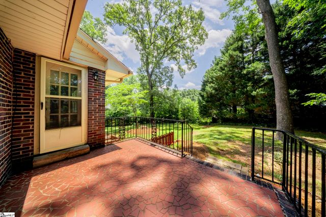 517 Dellwood Drive, Greenville, SC 29609
