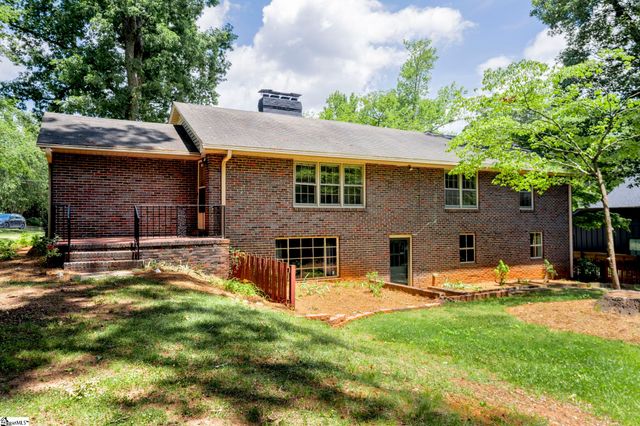 517 Dellwood Drive, Greenville, SC 29609