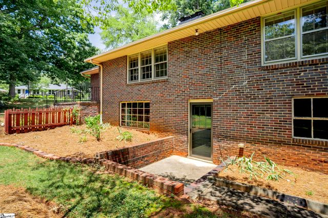 517 Dellwood Drive, Greenville, SC 29609