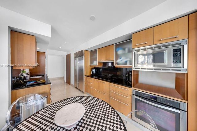 1331 Brickell Bay Dr 1602, Miami, FL 33131