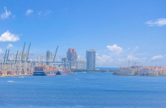 1331 Brickell Bay Dr 1602, Miami, FL 33131