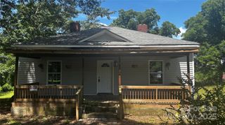66 Holly Street, Great Falls, SC 29055