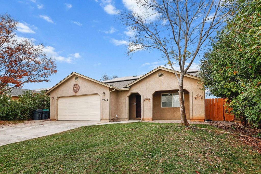 2132 Reta Way, Red Bluff, CA 96080