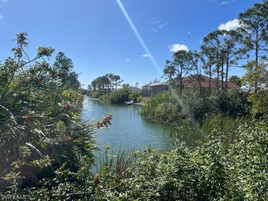 1720 Jacaranda PKWY W, CAPE CORAL, FL 33993 — photo 4