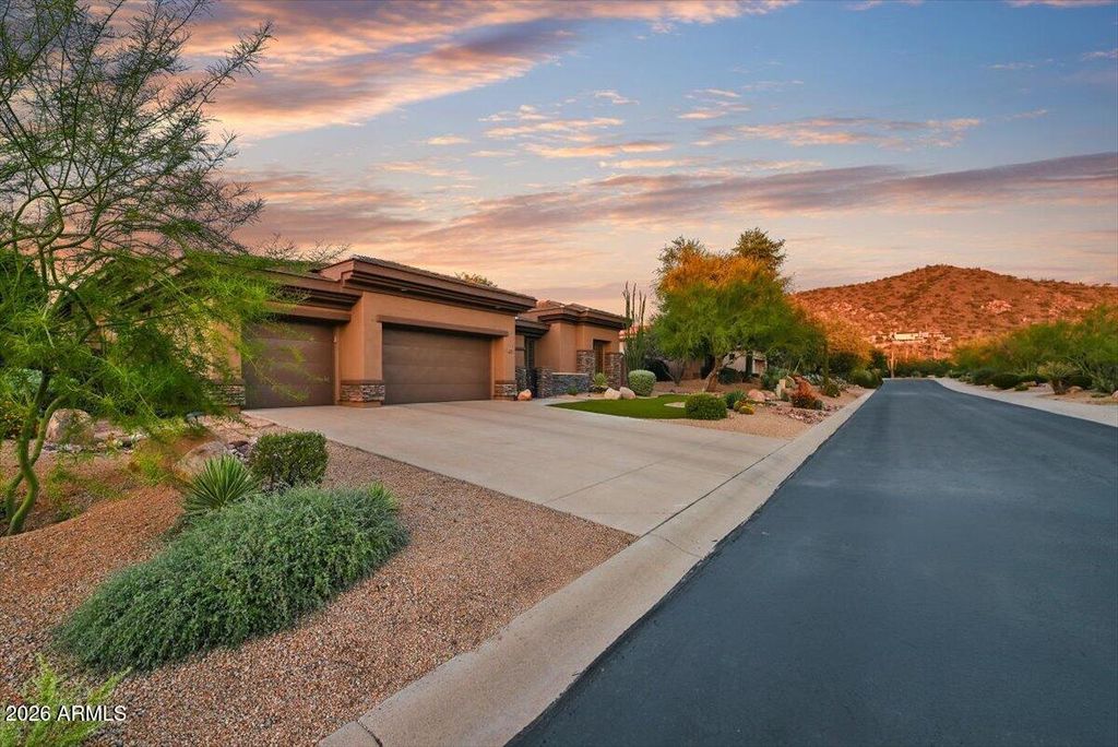 7696 E MOURA Drive, Scottsdale, AZ 85266 — photo 3