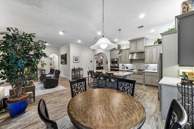 3123 N Cotswold Manor Drive, Kingwood, TX 77339
