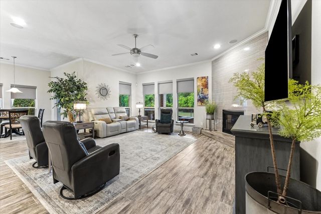 3123 N Cotswold Manor Drive, Kingwood, TX 77339