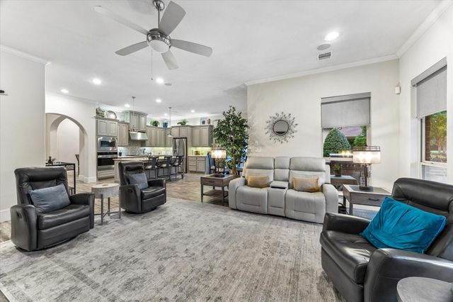 3123 N Cotswold Manor Drive, Kingwood, TX 77339