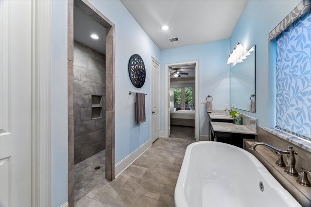 3123 N Cotswold Manor Drive, Kingwood, TX 77339