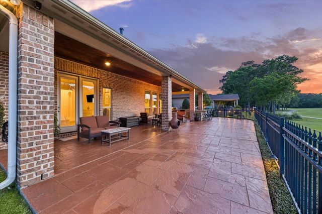 3123 N Cotswold Manor Drive, Kingwood, TX 77339