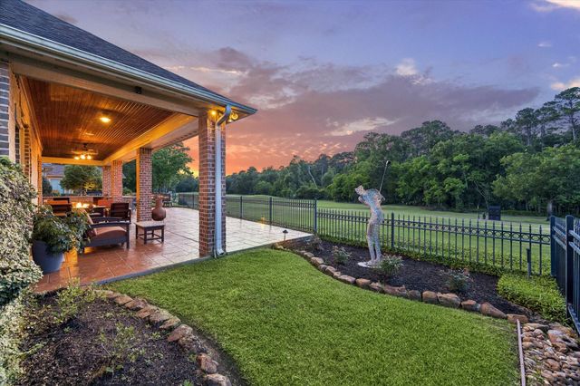 3123 N Cotswold Manor Drive, Kingwood, TX 77339