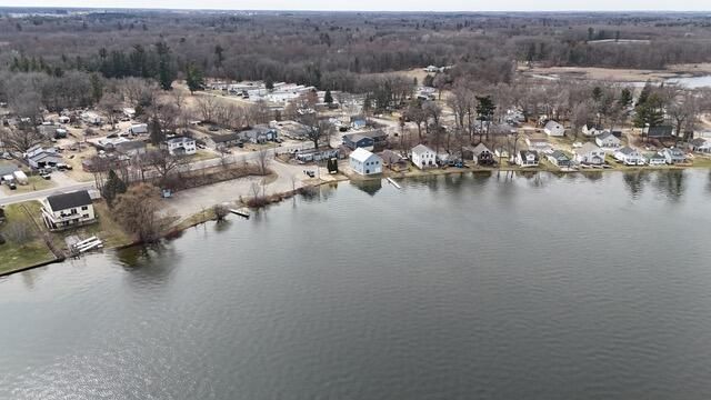 2678 Ottawa Drive, Orleans, MI 48865