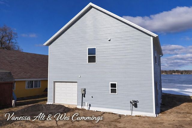 2678 Ottawa Drive, Orleans, MI 48865