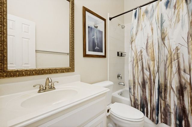 4113 Creek Bend Court, Corinth, TX 76208