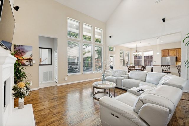 4113 Creek Bend Court, Corinth, TX 76208
