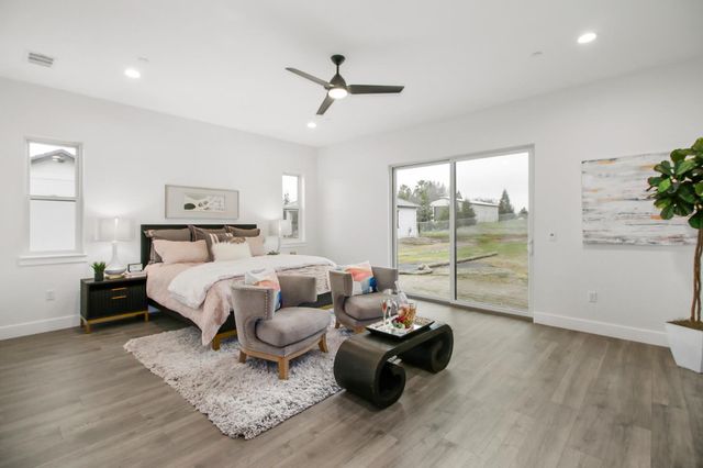 3836 Gray Pine Pl, West Sacramento, CA 95691