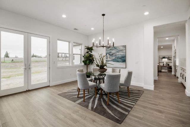 3836 Gray Pine Pl, West Sacramento, CA 95691