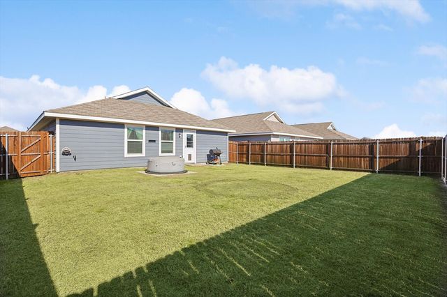 5448 Finbrooke Drive, Princeton, TX 75407