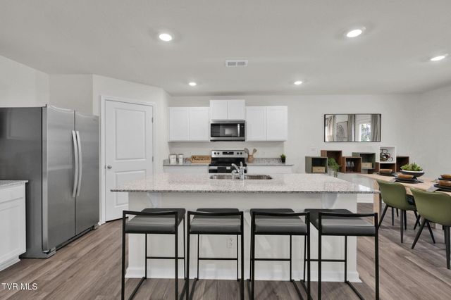 1073 Persimmon Hollow, Greeneville, TN 37745