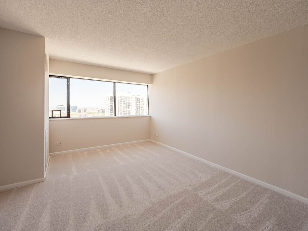 property-img