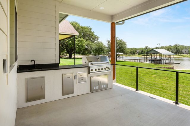 2927 County Road 1708, Malakoff, TX 75148
