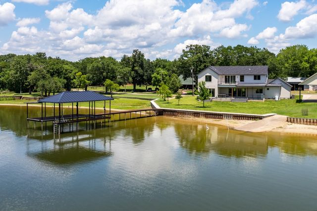 2927 County Road 1708, Malakoff, TX 75148