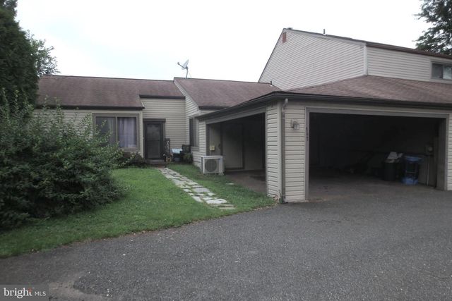 347 BRIDGE ST, Collegeville, PA 19426