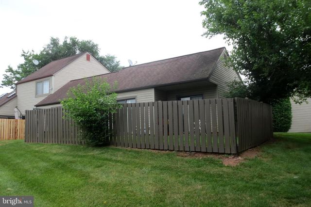 347 BRIDGE ST, Collegeville, PA 19426