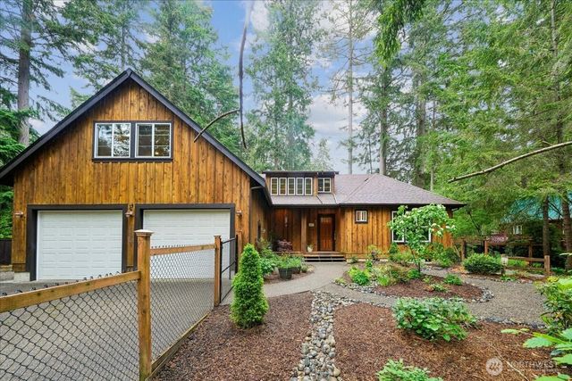 10507 Pioneer Drive, Anderson Island, WA 98303