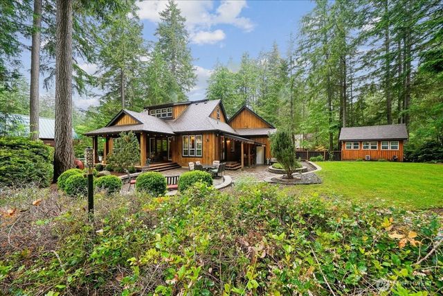 10507 Pioneer Drive, Anderson Island, WA 98303