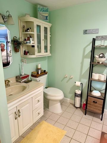 51 Slater St, Attleboro, MA 02703