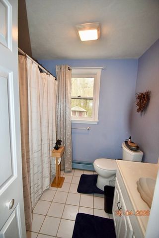 51 Slater St, Attleboro, MA 02703