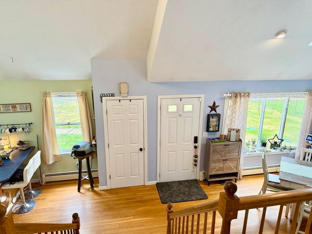 51 Slater St, Attleboro, MA 02703