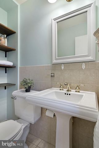 6634 CARDINGTON CT, Burke, VA 22015