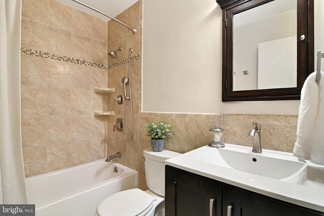 6634 CARDINGTON CT, Burke, VA 22015