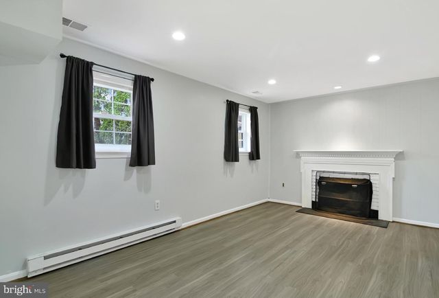 6634 CARDINGTON CT, Burke, VA 22015