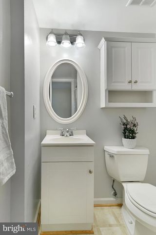 6634 CARDINGTON CT, Burke, VA 22015