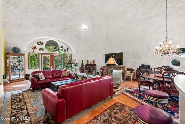 123 E Mountain View RD, Clark Fork, ID 83811