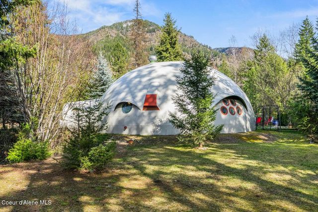 123 E Mountain View RD, Clark Fork, ID 83811